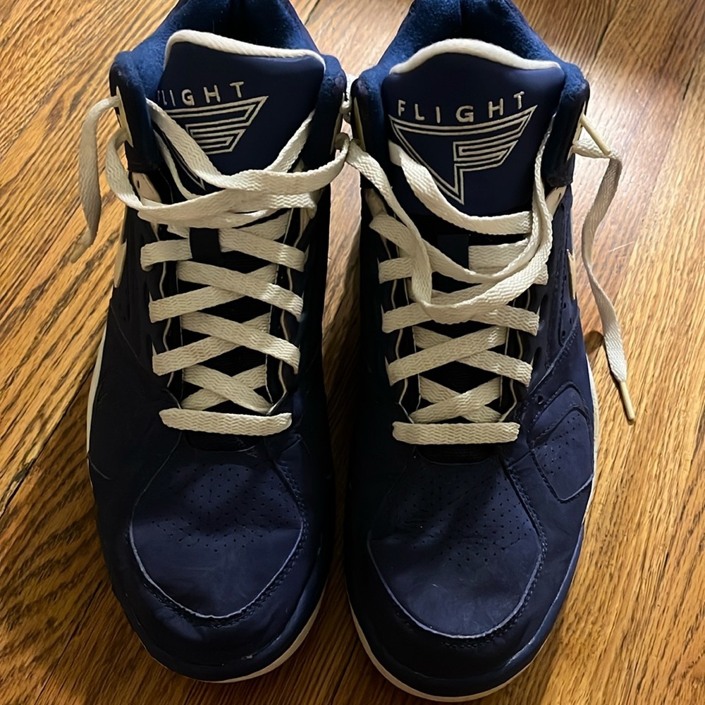 Like new, worn once; Nike Air Flight Blueman Group Royal Blue Retro size 11